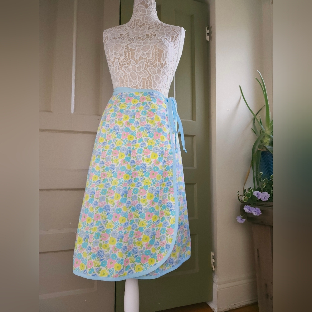 Reversible Wrap Skirt Handmade Vera Neumann Fabric 60s Floral Prints One Size - Picture 15 of 16